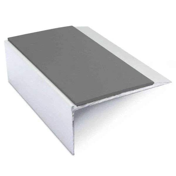 NSL15 aluminium non-slip stair nosing 66x32mm with PVC insert installed on stairs for safety and durability. 9