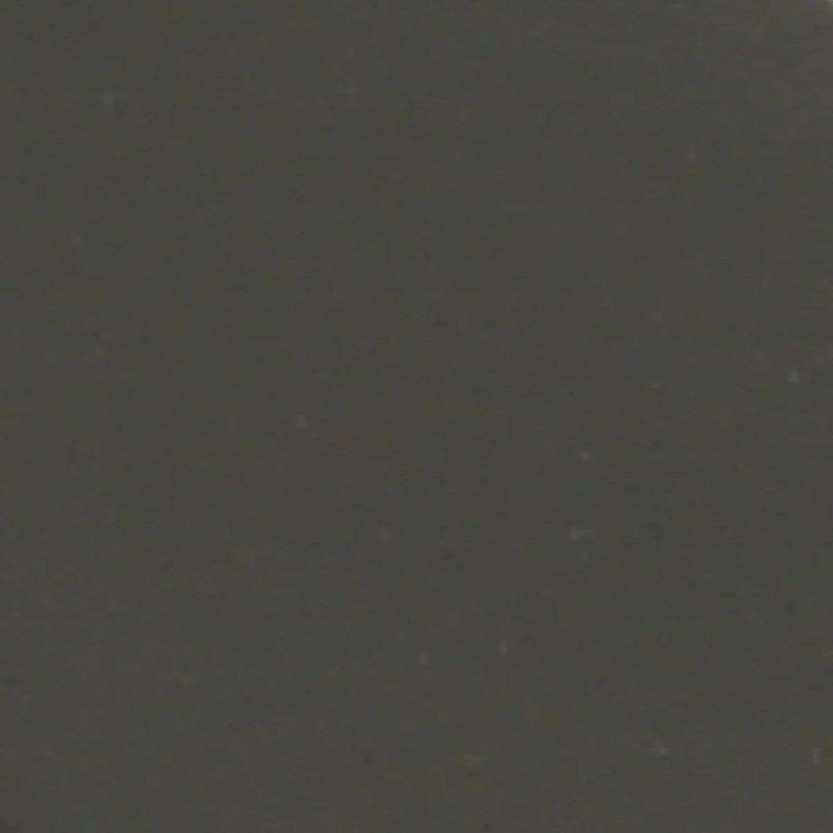 Stainless steel treadplates installed on stairs, providing durable, slip-resistant, and corrosion-resistant surfaces. 3